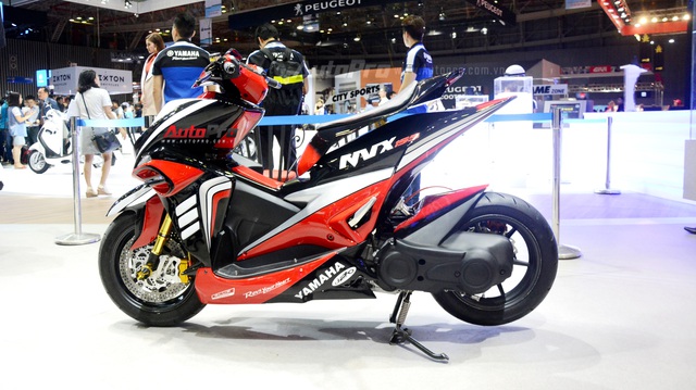 Bộ đôi Yamaha NVX 155 độ chính hãng ấn tượng tại triển lãm VMCS 2017