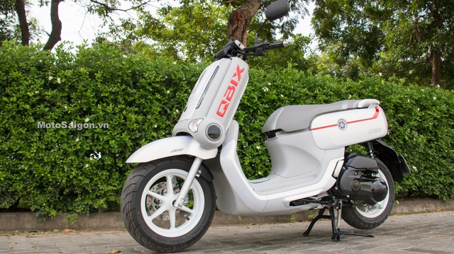Cận cảnh xe ga kiểu dáng lạ Yamaha QBIX 125 ABS tại Việt Nam