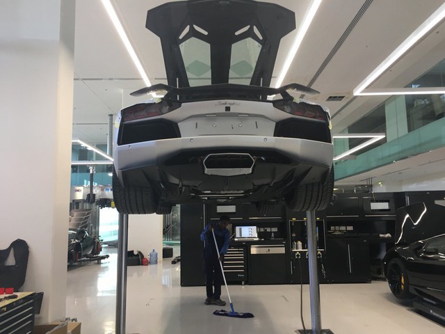 Mục sở thị showroom Lamborghini lớn nhất thế giới - Ảnh 13.