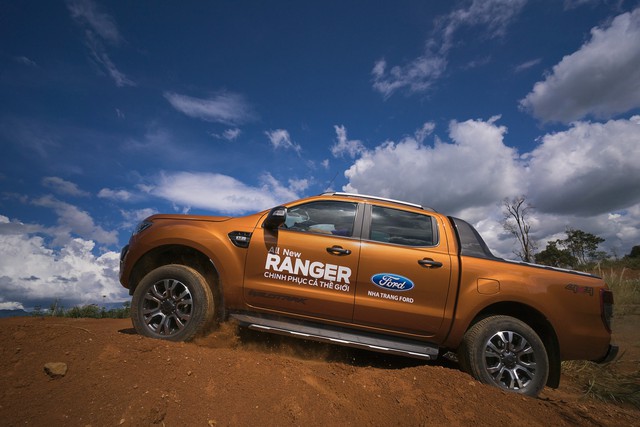 Ford Ranger bán gần 400 xe/ngày tại châu Á-Thái Bình Dương trong năm 2017 - Ảnh 1.