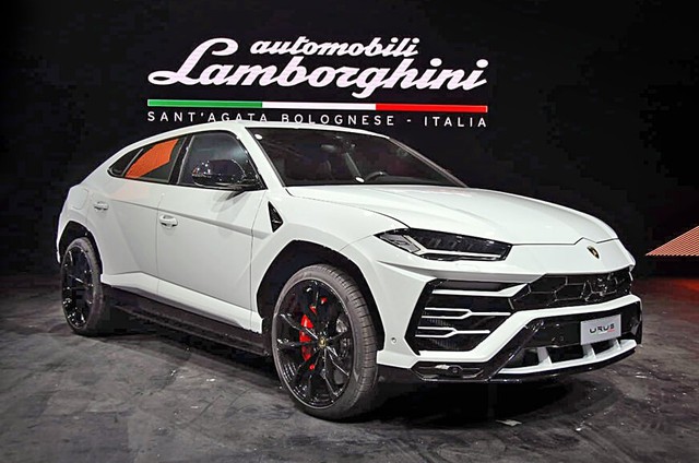 Minh “nhựa” tiết lộ mua 2 SUV hàng khủng Lamborghini Urus và Mercedes-AMG G63 Edition 1 - Ảnh 2.