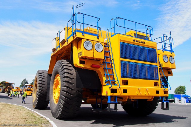 Khám phá nhà máy sản xuất những chiếc xe tải lớn nhất thế giới - Ảnh 23.