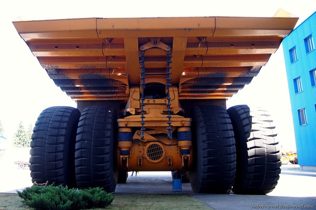Khám phá nhà máy sản xuất những chiếc xe tải lớn nhất thế giới - Ảnh 8.