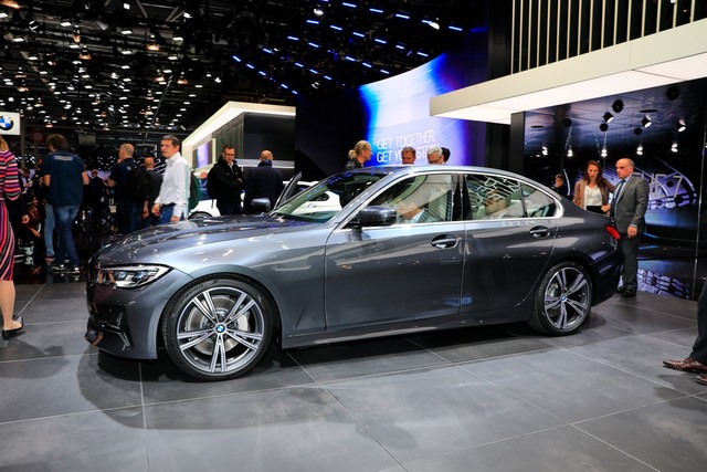 BMW 3-Series mới sẽ là thế hệ hoàn hảo nhất, lật đổ đàn anh từ cả chục năm về trước - Ảnh 3.