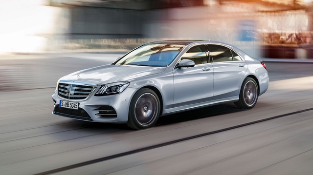 Tin vui: Mercedes-Benz S-Class sẽ không bỏ động cơ V12