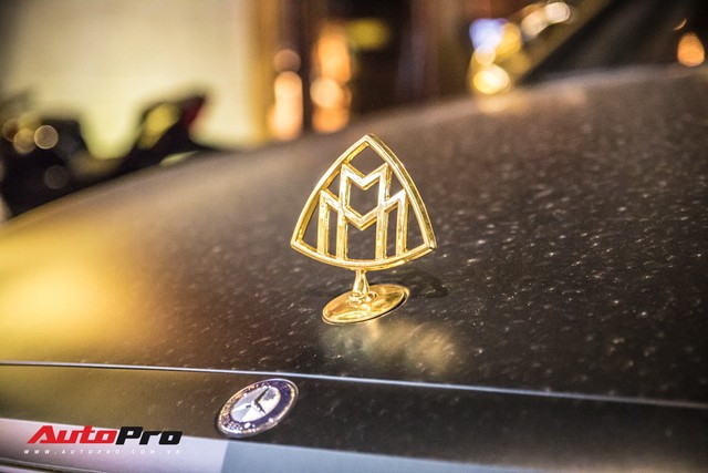 Sài Gòn: Mercedes-Benz S500 lên đời S600 Maybach cùng decal phong cách Dubai - Ảnh 4.
