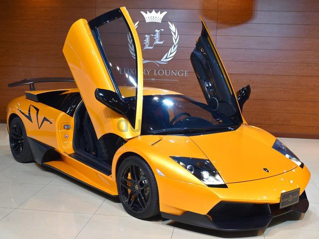 Lamborghini Murcielago SV bị nhái giống tới 99%, sắp bán ra thị trường - Ảnh 2.