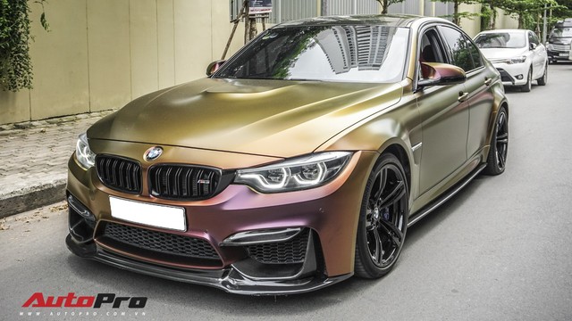 BMW M3 “tắc kè hoa” đầu tiên tại Việt Nam
