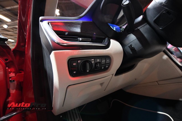 Cận cảnh nội thất SUV VinFast LUX SA2.0: Linh hồn Việt Nam lồng trong thiết kế châu Âu - Ảnh 3.
