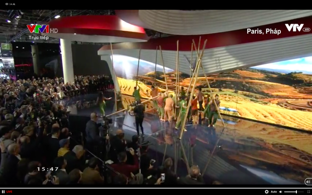 Tường thuật trực tiếp lễ ra mắt 2 mẫu xe VinFast tại Paris Motor Show 2018 - Ảnh 42.