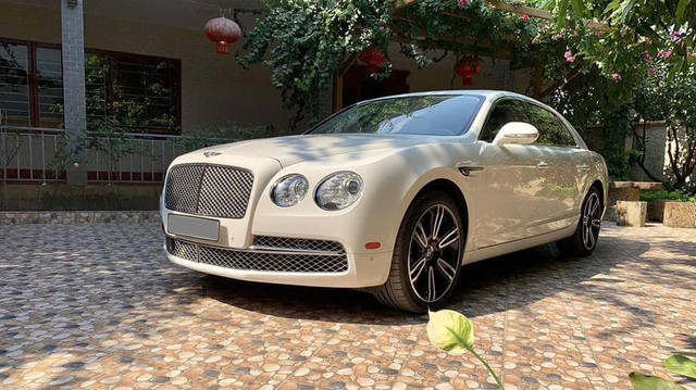 Sau 5 năm, Bentley Flying Spur rẻ như Mercedes-Benz S560 sắp ra mắt