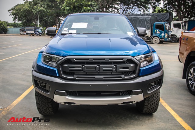 Hàng nóng Ford Ranger Raptor lộ diện trước ngày ra mắt tại Việt Nam - Ảnh 2.