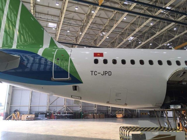 Đây là máy bay Bamboo Airways ngoài đời thực, chuẩn bị về Việt Nam để phục vụ hành khách - Ảnh 4. Đây là máy bay Bamboo Airways ngoài đời thực, chuẩn bị về Việt Nam để phục vụ hành khách - Ảnh 4.