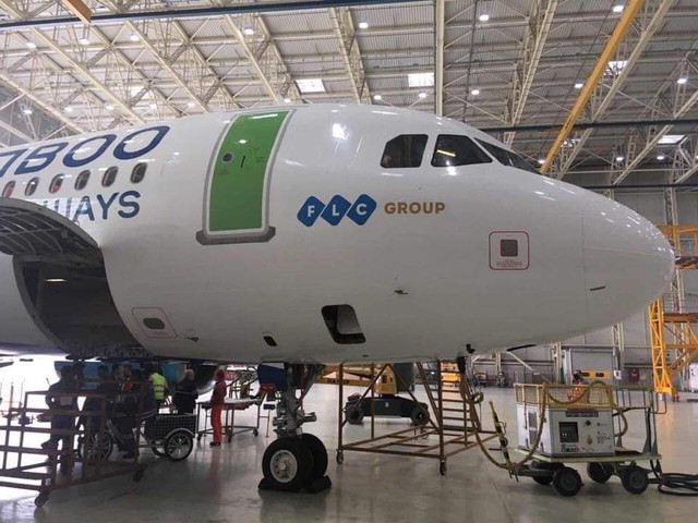 Đây là máy bay Bamboo Airways ngoài đời thực, chuẩn bị về Việt Nam để phục vụ hành khách - Ảnh 2. Đây là máy bay Bamboo Airways ngoài đời thực, chuẩn bị về Việt Nam để phục vụ hành khách - Ảnh 2.