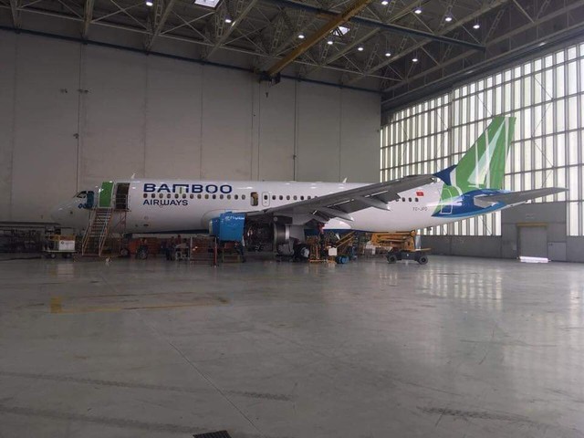 Đây là máy bay Bamboo Airways ngoài đời thực, chuẩn bị về Việt Nam để phục vụ hành khách - Ảnh 5. Đây là máy bay Bamboo Airways ngoài đời thực, chuẩn bị về Việt Nam để phục vụ hành khách - Ảnh 5.