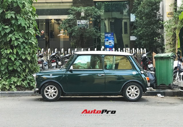 Mini cổ của Mr.Bean xuất hiện trên đường phố Việt - Ảnh 6.