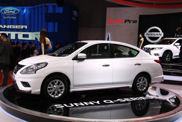 Cận cảnh Nissan Sunny facelift 2018 hứa hẹn đe dọa doanh số Toyota Vios trong nay mai - Ảnh 4. Cận cảnh Nissan Sunny facelift 2018 hứa hẹn đe dọa doanh số Toyota Vios trong nay mai - Ảnh 4.