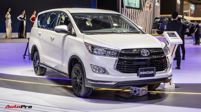 Toyota Innova thêm nâng cấp để bảo toàn ngôi vương MPV 7 chỗ tại Việt Nam