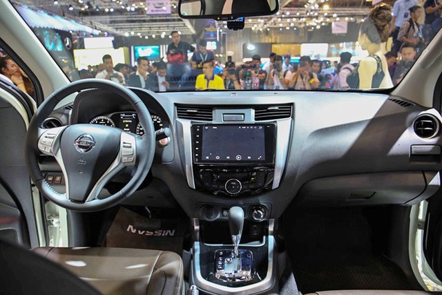 So sánh Nissan Terra với Toyota Fortuner: Thua động cơ, thắng công nghệ, giá dự kiến thấp hơn gần 150 triệu đồng - Ảnh 3.
