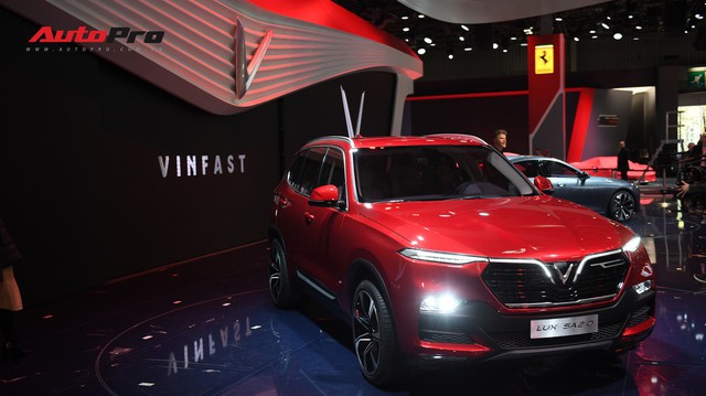 Giáo sư Xoay: Bạn tôi nhờ đặt xe VinFast, có khả năng tôi đặt hàng mẫu xe Beckham đã xem