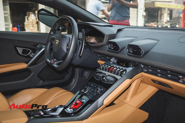 Lamborghini Huracan được khoác lớp decal mới cùng gói độ khủng của đại gia Bạc Liêu - Ảnh 13.