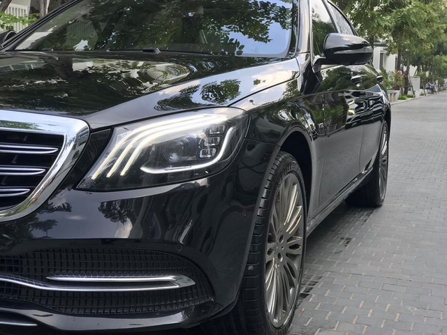 Mercedes-Benz S500 chạy 4 vạn km độ như Maybach S450 đời mới rao bán gần 4 tỷ đồng - Ảnh 4. Mercedes-Benz S500 chạy 4 vạn km độ như Maybach S450 đời mới rao bán gần 4 tỷ đồng - Ảnh 4.