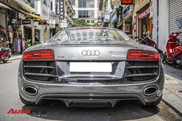 Audi R8 V10 số sàn - Siêu xe độc nhất Việt Nam và khó có chiếc thứ 2 - Ảnh 2.