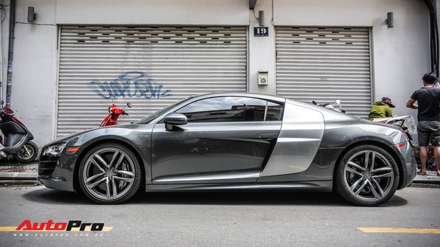 Audi R8 V10 số sàn - Siêu xe độc nhất Việt Nam và khó có chiếc thứ 2 - Ảnh 10. Audi R8 V10 số sàn - Siêu xe độc nhất Việt Nam và khó có chiếc thứ 2 - Ảnh 10.