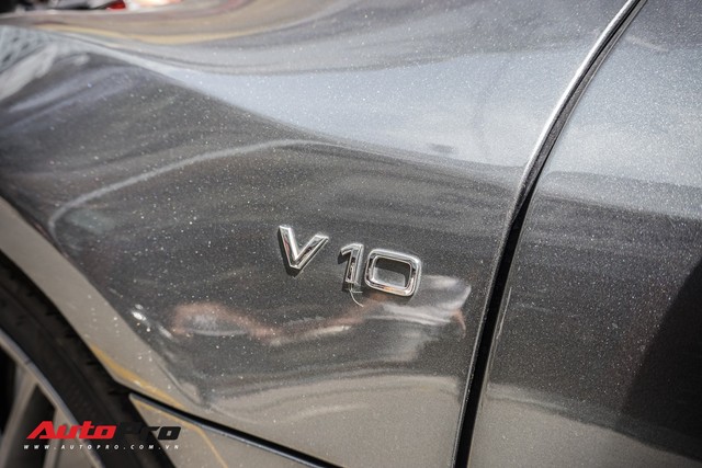 Audi R8 V10 số sàn - Siêu xe độc nhất Việt Nam và khó có chiếc thứ 2 - Ảnh 8.