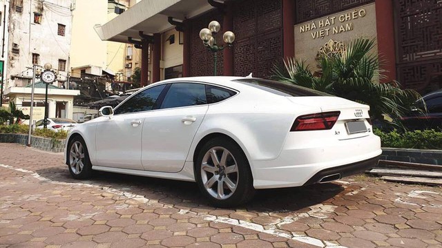 Đại gia Việt mất gần 1 tỷ đồng sau 2 năm dùng Audi A7 Sportback