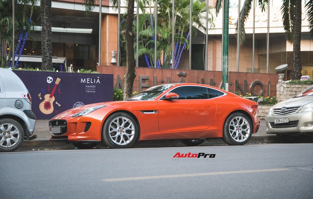 Jaguar F-Type màu cam độc nhất Việt Nam rời Bình Thuận, về tay đại gia Hà Nội chỉ sau 1 năm sử dụng - Ảnh 6. Jaguar F-Type màu cam độc nhất Việt Nam rời Bình Thuận, về tay đại gia Hà Nội chỉ sau 1 năm sử dụng - Ảnh 6.