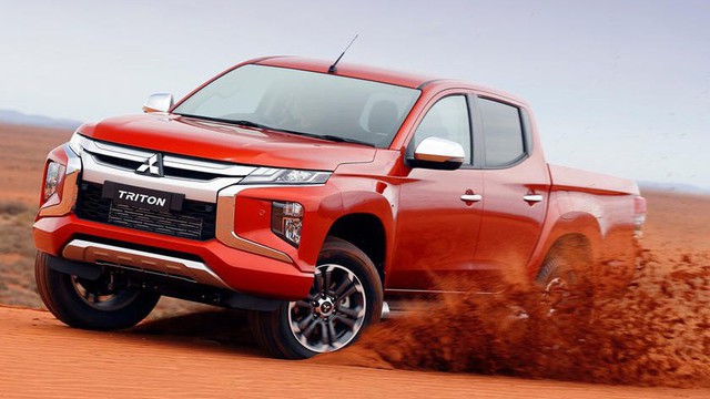 Mitsubishi sẽ sản xuất cả Nissan Navara mới?