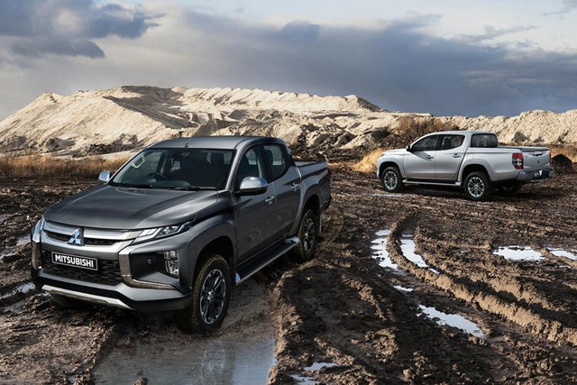 Mitsubishi sẽ sản xuất cả Nissan Navara mới? - Ảnh 1. Mitsubishi sẽ sản xuất cả Nissan Navara mới? - Ảnh 1.