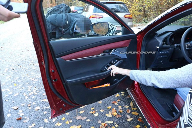 Mazda3 2019 lần đầu lộ nội thất: Mất nhiều nút bấm - Ảnh 4.