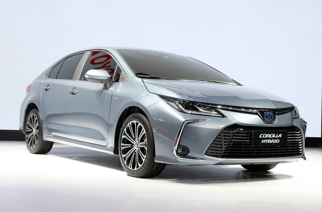 Xe bán chạy Toyota Corolla ra mắt bản sedan hoàn toàn mới - Pha lột xác ấn tượng của kẻ bảo thủ - Ảnh 3.