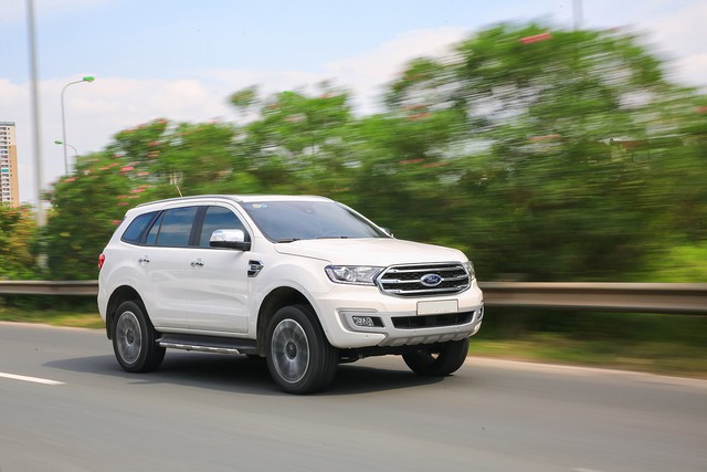 Ford Việt Nam chốt giá khởi điểm Ranger và Everest từ 616 và 999 triệu đồng  - Ảnh 1.