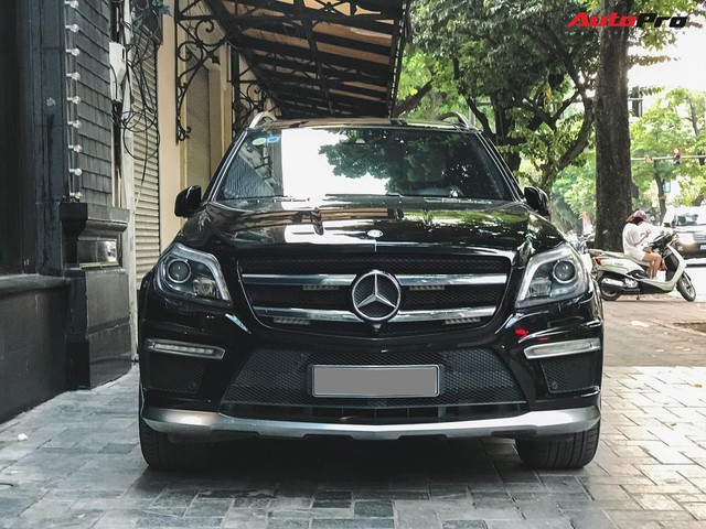 Bắt gặp SUV Mercedes-AMG GL63 duy nhất đang lăn bánh tại Hà Thành - Ảnh 2.