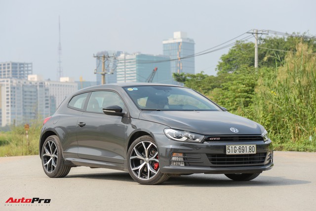 Cạnh tranh Toyota Camry và Mazda6, Volkswagen Passat giảm giá 40 triệu đồng tại Việt Nam - Ảnh 2. Cạnh tranh Toyota Camry và Mazda6, Volkswagen Passat giảm giá 40 triệu đồng tại Việt Nam - Ảnh 2.