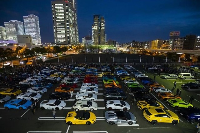 Hơn 200 siêu bò quần tụ - Ngày hội mà bất kỳ tín đồ Lamborghini nào cũng ước một lần góp mặt - Ảnh 3.