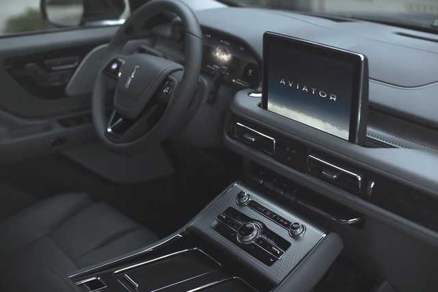 Lincoln Aviator – SUV sang chung khung gầm Ford Explorer cạnh tranh Audi Q7, Volvo XC90 trình diện - Ảnh 6.