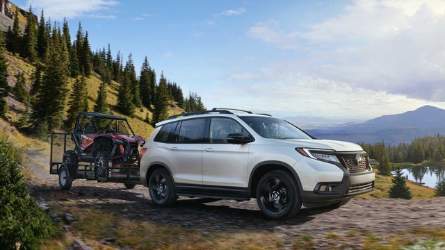 Đối trọng của Hyundai Santa Fe là Honda Passport 2019 chính thức ra mắt