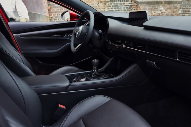 Mazda3 2019 chính thức ra mắt: Tham vọng tiệm cận xe sang của Mazda - Ảnh 10.