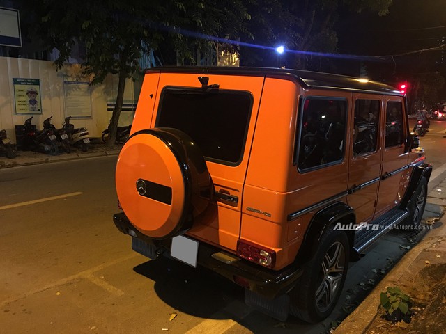 Chán màu sặc sỡ, dân chơi Hà Thành đưa chiếc Mercedes-AMG G63 về màu nguyên bản độc nhất Việt Nam - Ảnh 9.