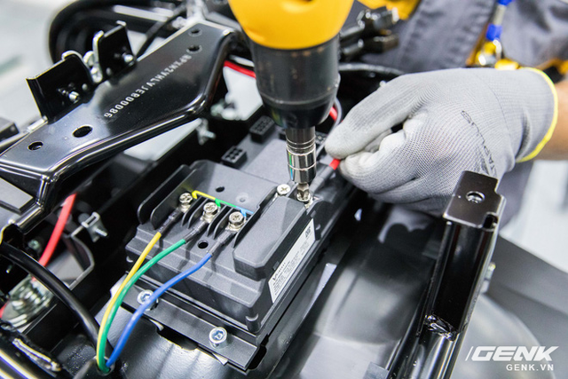 Xe máy điện VinFast sử dụng công nghệ pin Lithium-ion như xe Tesla và smartphone - Ảnh 2.