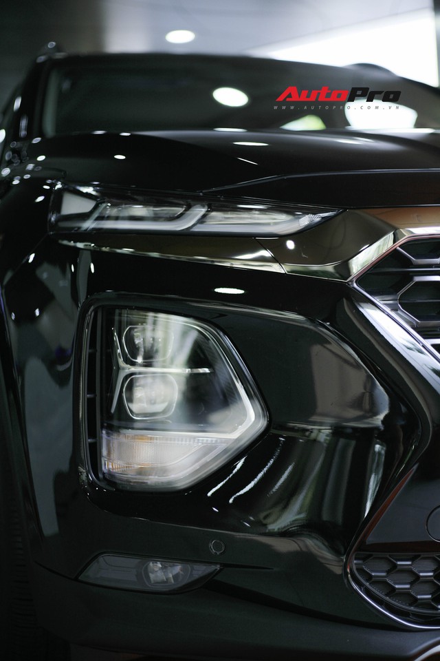 Chi tiết Hyundai Santa Fe 2019 bản cao nhất với giá dự kiến 1,3 tỷ đồng tại đại lý - Ảnh 6.
