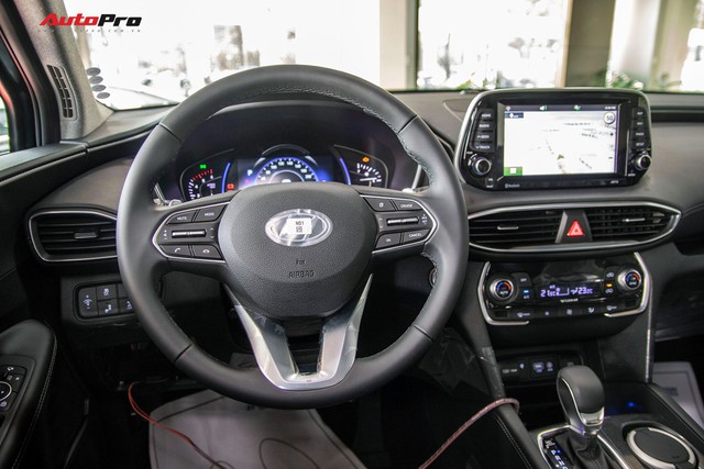 Hyundai Santa Fe 2019 lắp ráp tại Việt Nam mất hàng loạt tính năng, ngay cả khi so với thế hệ cũ - Ảnh 7. Hyundai Santa Fe 2019 lắp ráp tại Việt Nam mất hàng loạt tính năng, ngay cả khi so với thế hệ cũ - Ảnh 7.