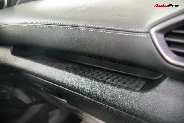 Hyundai Santa Fe 2019 lắp ráp tại Việt Nam mất hàng loạt tính năng, ngay cả khi so với thế hệ cũ - Ảnh 10. Hyundai Santa Fe 2019 lắp ráp tại Việt Nam mất hàng loạt tính năng, ngay cả khi so với thế hệ cũ - Ảnh 10.