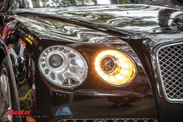 Xe siêu sang Bentley Flying Spur V8 biển số tứ quý 5 của đại gia Sài Gòn - Ảnh 5.