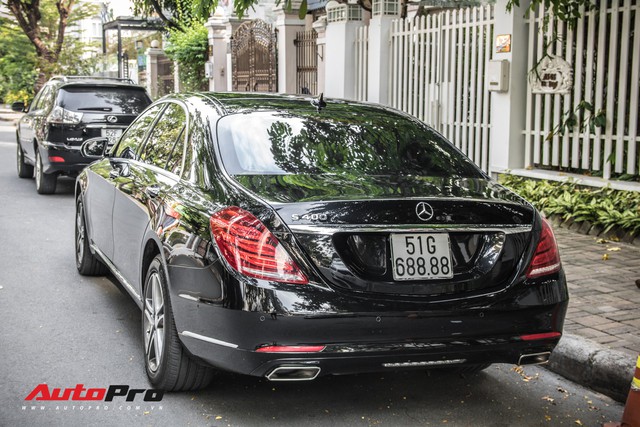 Đại gia Sài Gòn sắm Mercedes-Benz S400 biển 688.88 sánh đôi với Lamborghini Huracan 688.88 từng của Cường Đô-la - Ảnh 1.