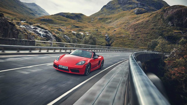 Porsche Boxster phiên bản động cơ điện sắp ra mắt thị trường - Ảnh 1.
